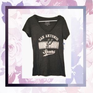 🆕🏀 San Antonio Spurs women's t-shirt 🏀